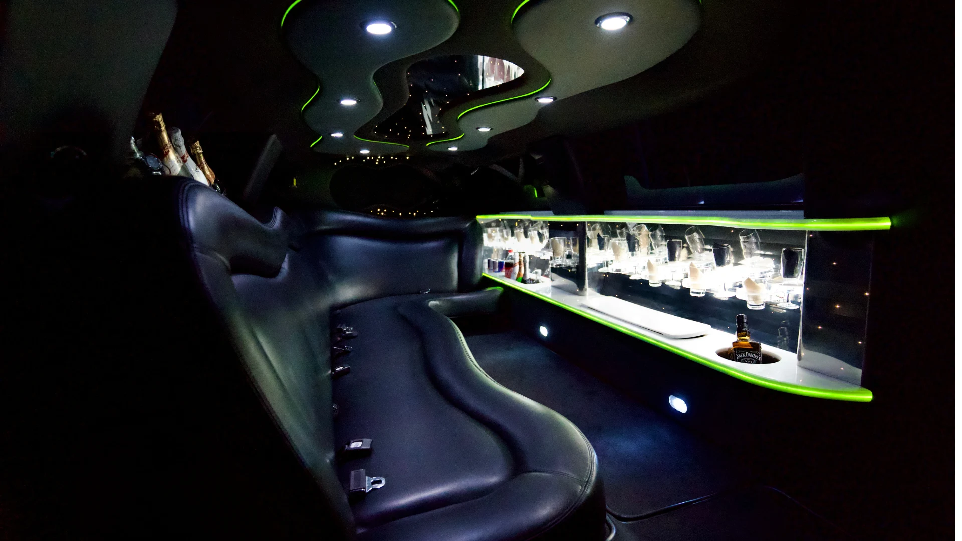 limousine mieten, limousine geburtstag, party limousine, limousine mieten wien, Partylimo mieten, limo mieten wien